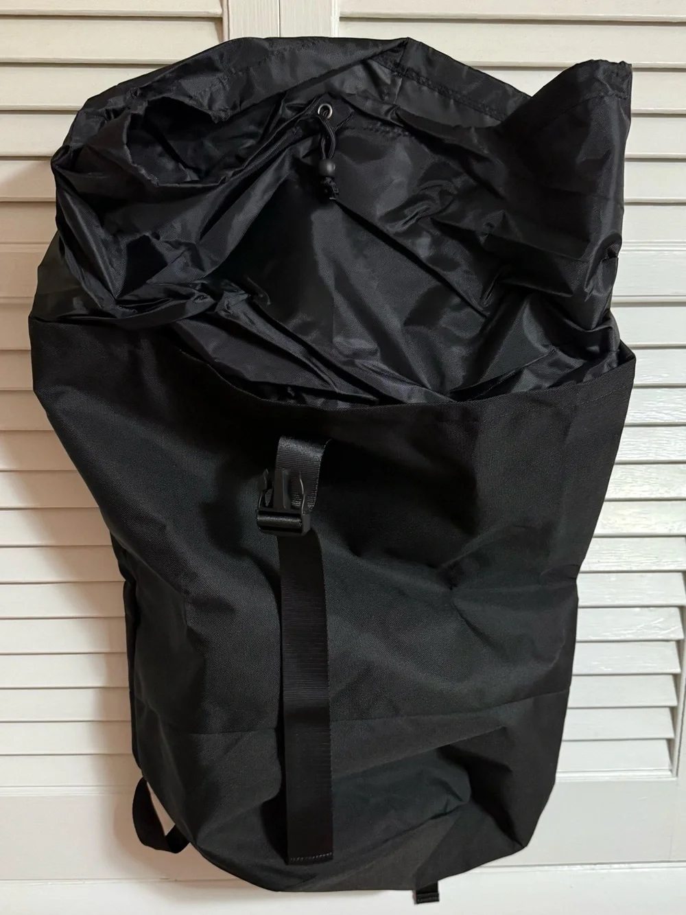 Heavy Duty Laundry Bag Expandable Up To 32 Inches